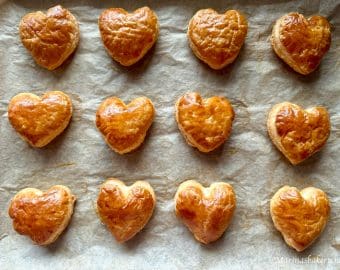 Valentijnbladerdeeghartjes1